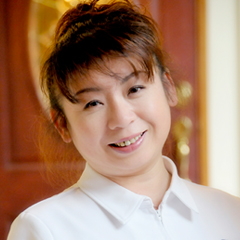 自由が丘のエステ＆アロマ・サロン　オザティプロデュースサロン、アロママッサージ、フェイシャル、エフェクティブタッチ